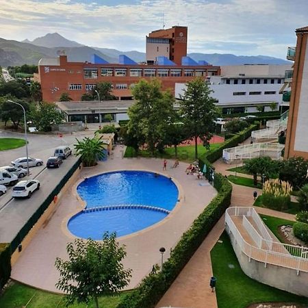 Universidad Del Mar - Alquiler Solo Familias Гандия Экстерьер фото